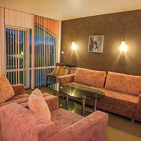 Hotel Kapri 3*