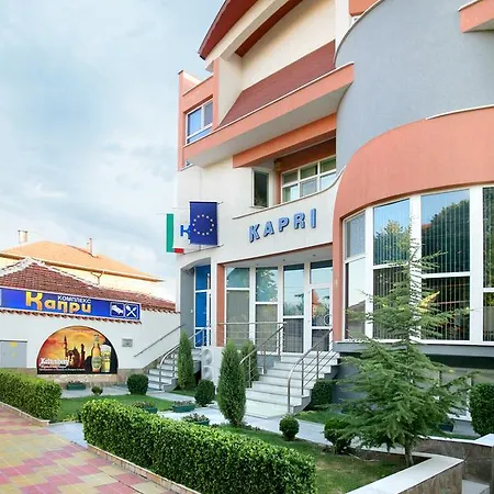 Kapri Hotel 3*
