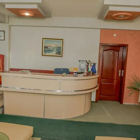 Kapri Hotel 3*